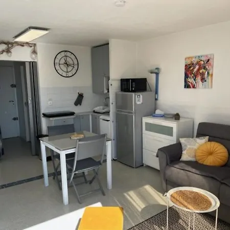 Apartment Studio Cabine 4 Pers, Piscine, Clim, Parking - Cap D'agde - Fr-1-749-19 Agde